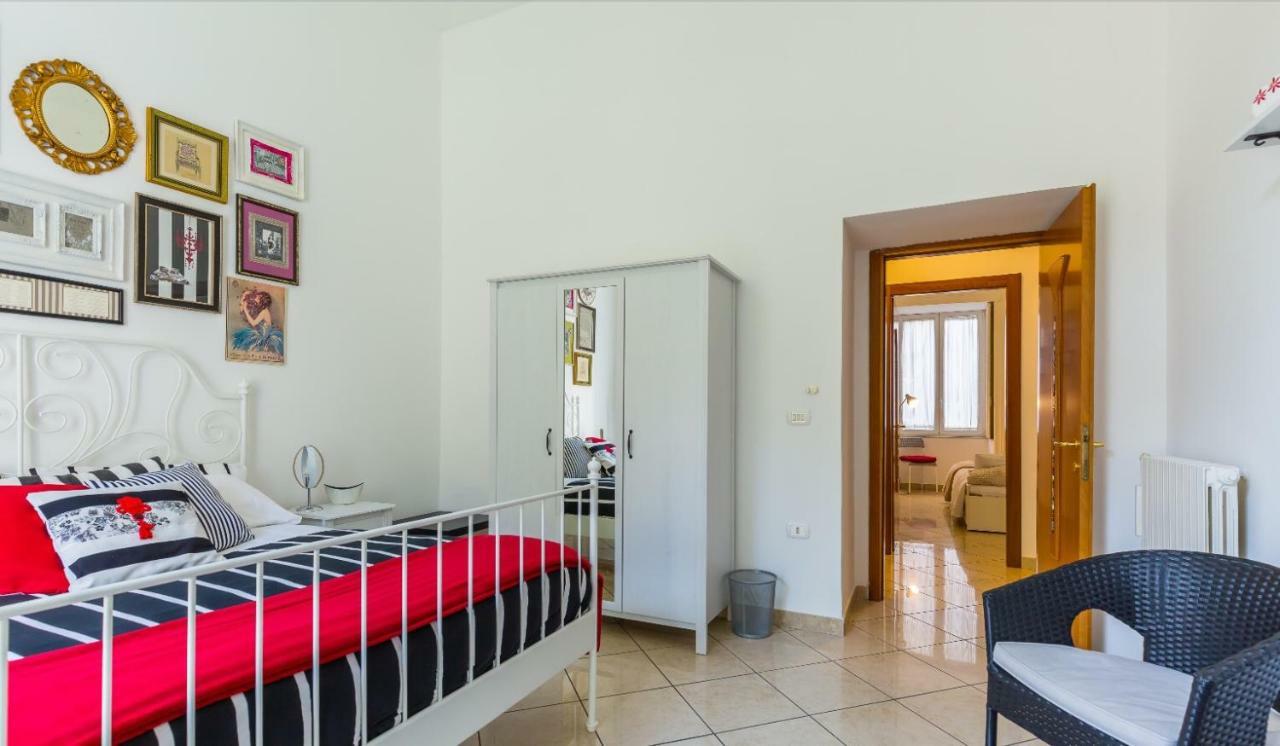 Domus Claudiana Apartment *